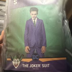 Joker costume