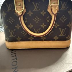 Louis Vuitton Alma BB Monogram M53152 (2013)