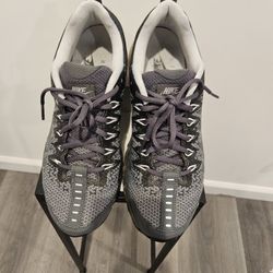 Title: Nike Air Max 2013 Jacquard - Dark Grey/Wolf Grey - Size 8 US