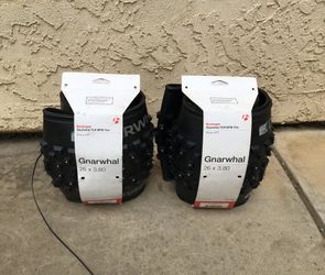 Bontrager gnarwhal studded TLR team issue 26x3.80 bicycle tires