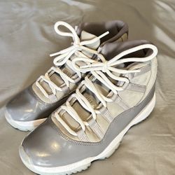 Jordan 11- 8.5 Mens