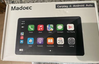 Portable Apple CarPlay 9’ wireless Dash & Backup Cam