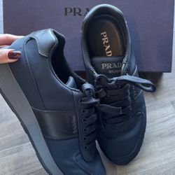 Prada Milano Sneakers - Preowned 