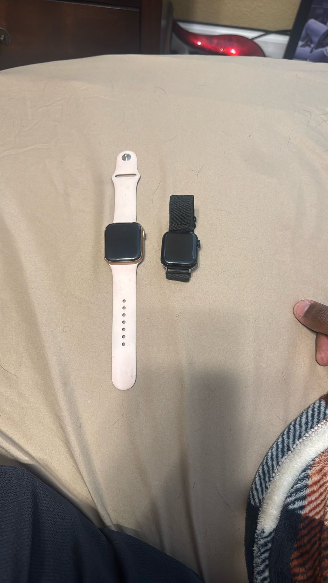Series 5 Apple Watch And Apple Watch Se (small face)