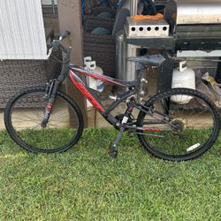 Hyper 26” Shocker Mountain Bike