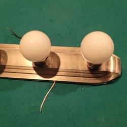 Art Deco Bathroom Vanity Light