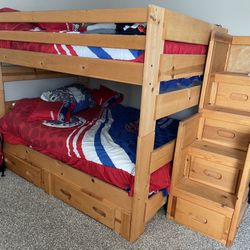FULL/FULL BUNK BED WITH STAIRS & DRAWERS