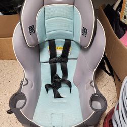 Child car seat