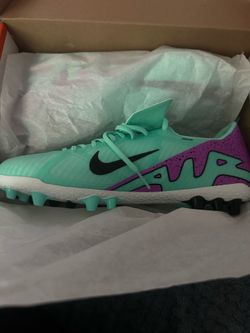 Nike Mercurial Soccer
