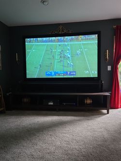 100" Screen Innovations Fixed Frame Screen + NEC 6500 Lumen Projector Setup