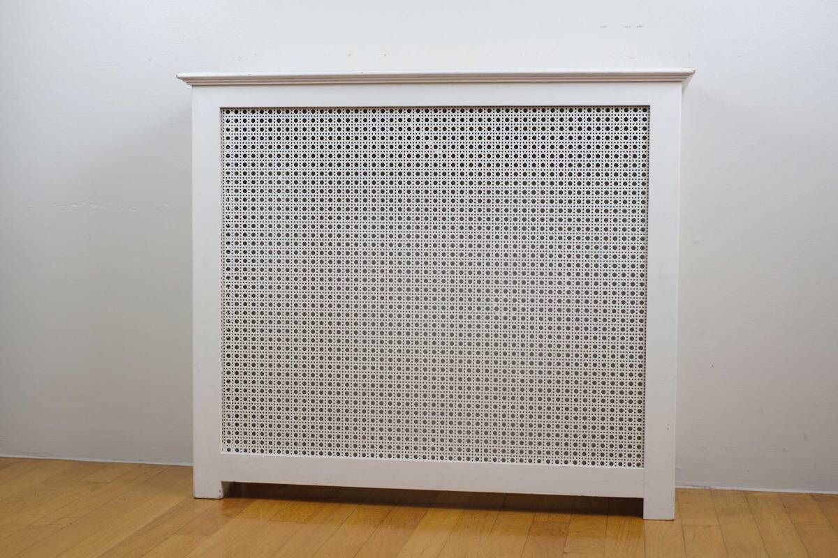 Vintage Radiator Cover 28 x 32 x 10”