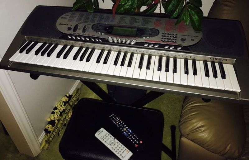 Keyboard & stool set