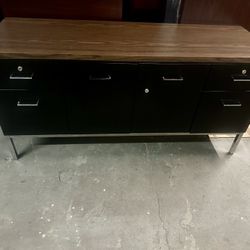 OFFICE/HOME DESK CREDENZA METAL STORAGE DESK 