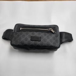 Gucci GG Supreme Belt Bag With Box And Dust Bag