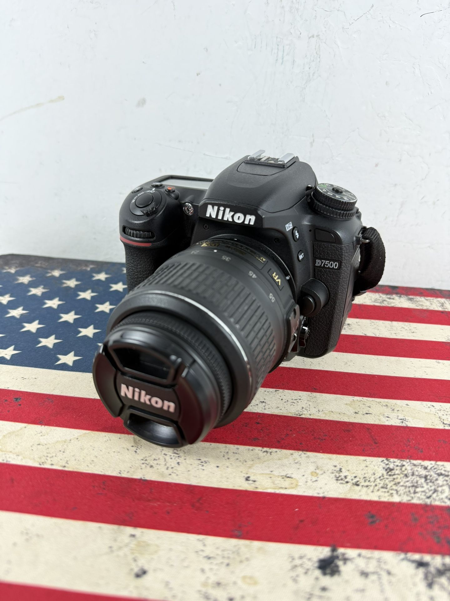 Nikon D7500 DSLR Camera With 6 Lens, Charger And Bag