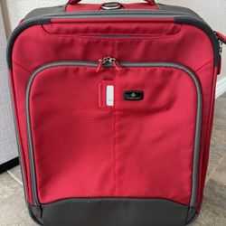 Eagle Creek Red Spinner Carry-On