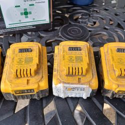 Four DeWalt Batteries. 5 Amp Hour All Are Working Read Description
