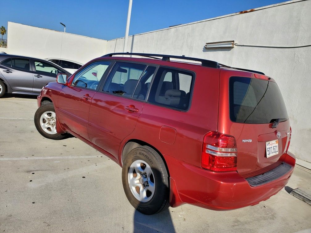 2004 Toyota Highlander for Sale in Los Angeles, CA OfferUp