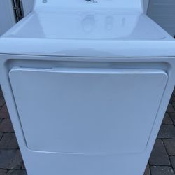 GE Electric Dryer – Model GTD33EASK0WW – Works Great