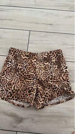 Leopard 🐆 print short