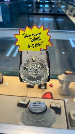 Cadillac Pendant