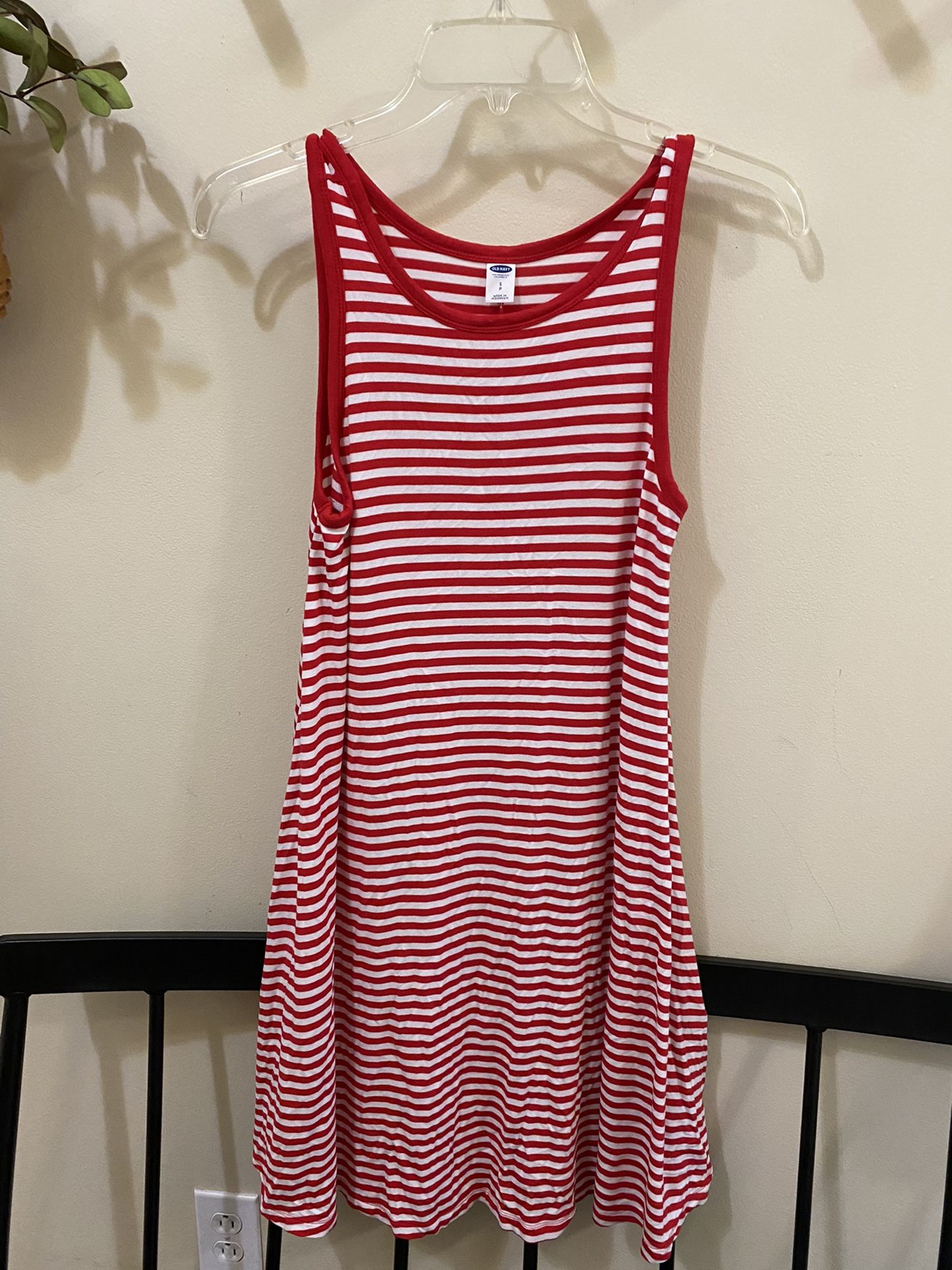 Old navy stretch Cotton tank sundress- size small like new!