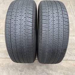 2 tires 275/60/20 Bridgestone