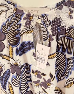 New With Tags, LOFT Summer Top Size Small
