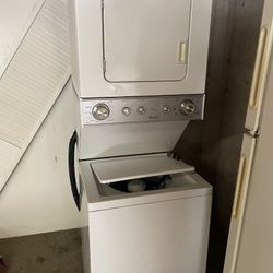 Washer And Dryer Stack