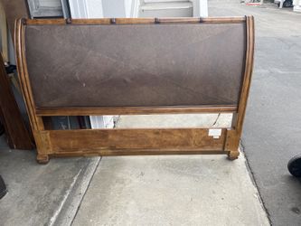 Schnadig Cal King Bedroom Set