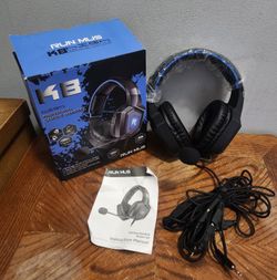 RUN MUS PROFESSIONAL GAMING HEADSET