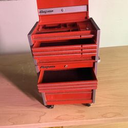 Snap On Metal Toy Tool Box W Snap On Car 
