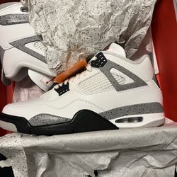 Air Jordan 4 Retro ( Cement ) Size 12.5
