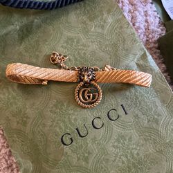 Gucci Logo Lion Choker Necklace 
