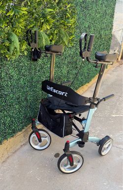 UrEscort Rollator adult Walker