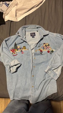 Let’s quizz again Button Up Medium