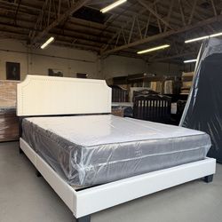 Full bed and mattress