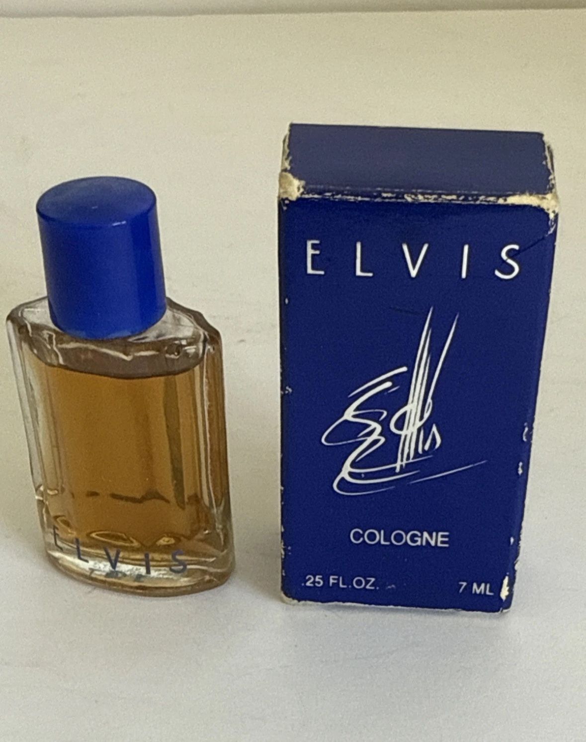Elvis Cologne .25 Oz 7mL Mini Bottle in Original Box Vintage The KING