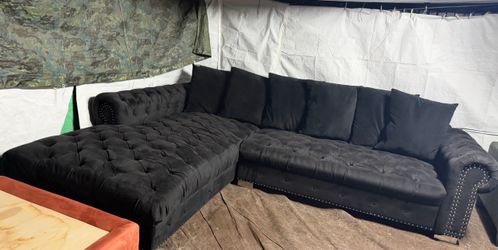 Black diamond couch large great condition clean we sell all the time delivery $40 local