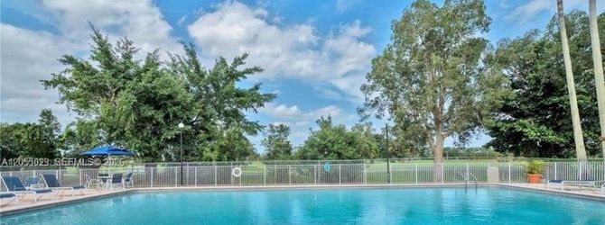 2/2 RENTA DE APARTAMENTO MIAMI LAKES * Depósito solo un mes con facilidad de pago *2 habitaciones | 2 baños * Piscina | Y. Gimnasio * Segurida