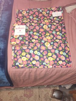 NEW Martha Stewart Whim Pillow Cases (2)