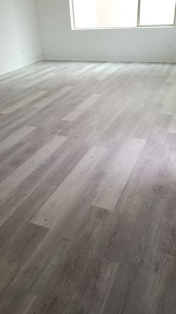 LVP laminate 150 sqf