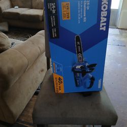 Kobalt 40v Chain Saw With Battery And Charger 