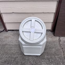 Dog Food Container 
