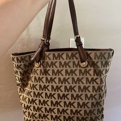 Michael Kors Mk Purse 