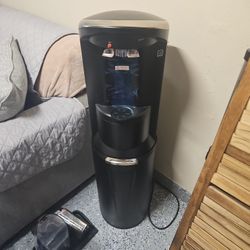 Electric Water Dispenser