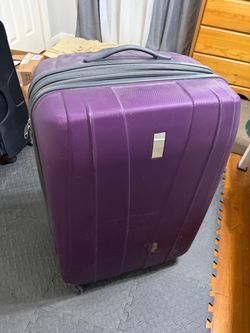 Suitcase luggage