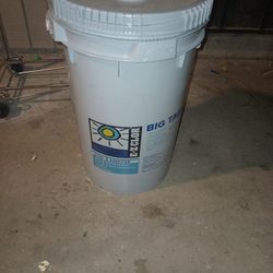 5 Gallon Bucket Of 3inch Chlorine Tabs  $150 