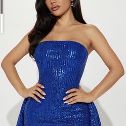 Homecoming / Prom Dress 