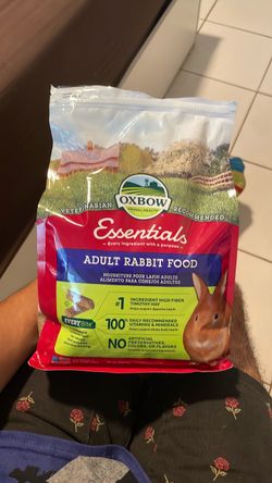 Bunny food & hay